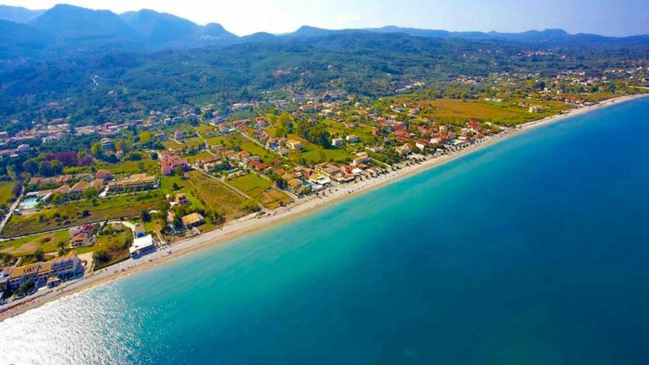 Acharavi Beach Villa By Posarellivillas Экстерьер фото